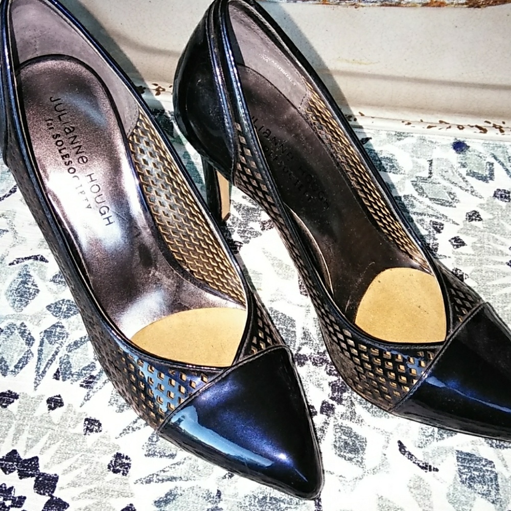 Detailed high heels
